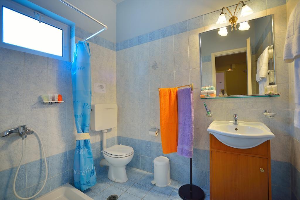 Theoxenia Hotel Apartments Chrani Camera foto