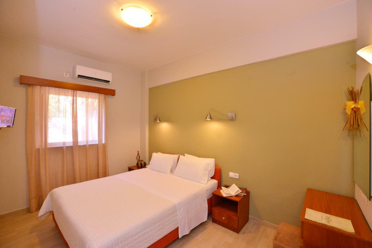 Theoxenia Hotel Apartments Chrani Esterno foto